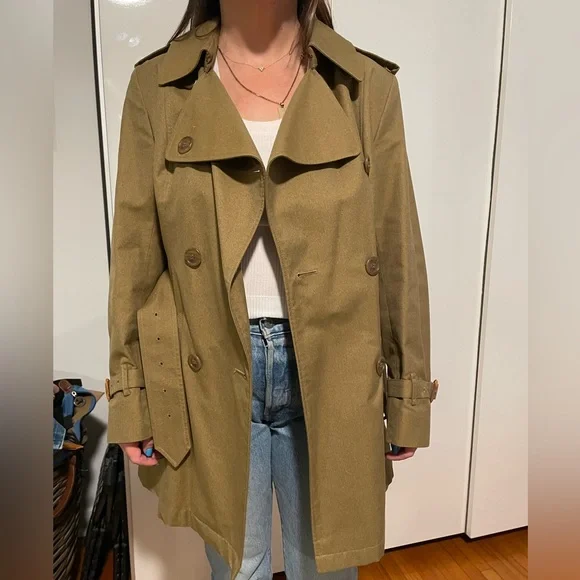 Burberry trench on sale coat poshmark